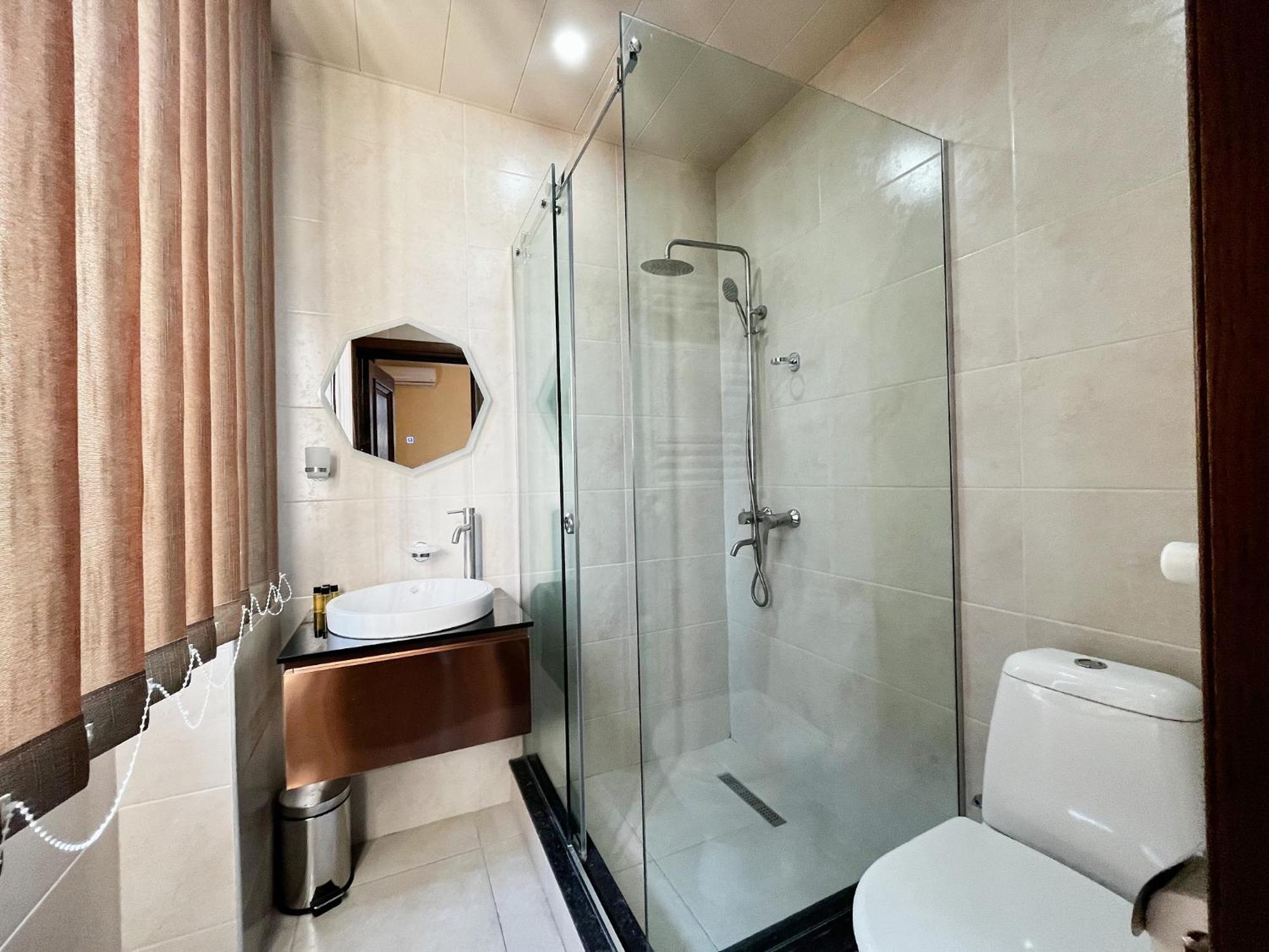 Phazisi Hotel Tbilisi Zewnętrze zdjęcie